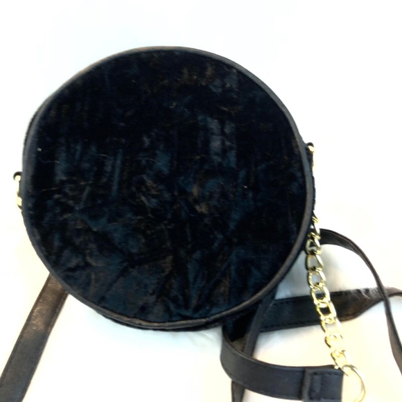 🆕Betsey Johnson Kitsch Monster Velvet Crossbody - Picture 5 of 8